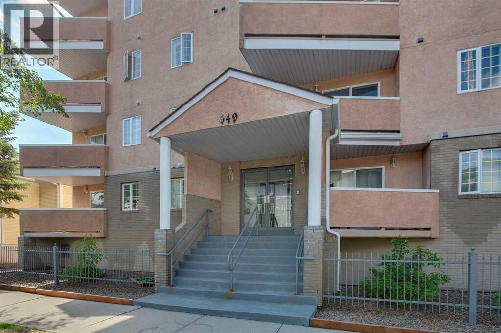 Property Photo:  649 Marsh Road Northeast  AB T2E 5B4 