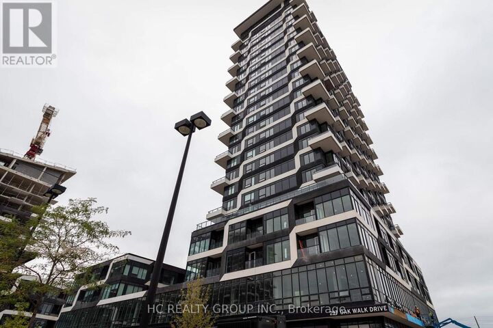 Property Photo:  297 Oak Walk Drive 702  ON L6H 6Z3 