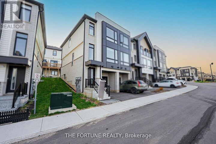 Property Photo:  55 Tom Brown Drive 70  ON N3L 0N5 