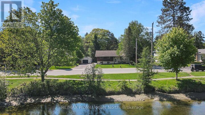 Property Photo:  52 South Water Street  ON K0M 2K0 
