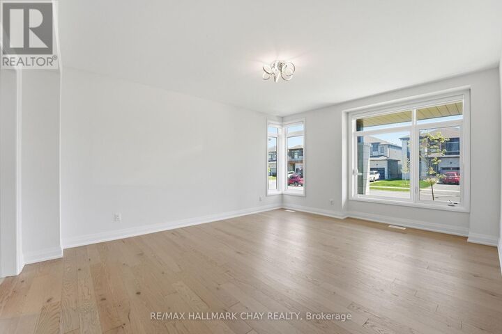 Property Photo:  25 Del Ray Crescent  ON L9Z 0N7 