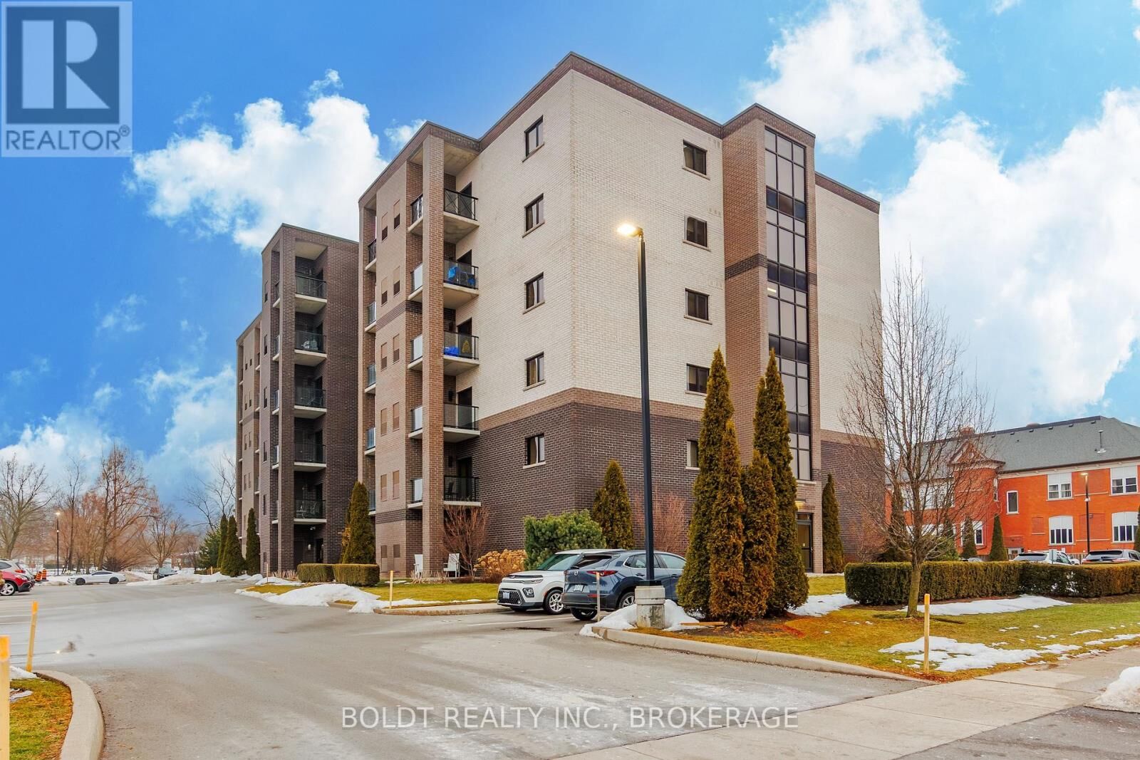 Property Photo: 5837 Dunn Street 407 ON L2G 0X7