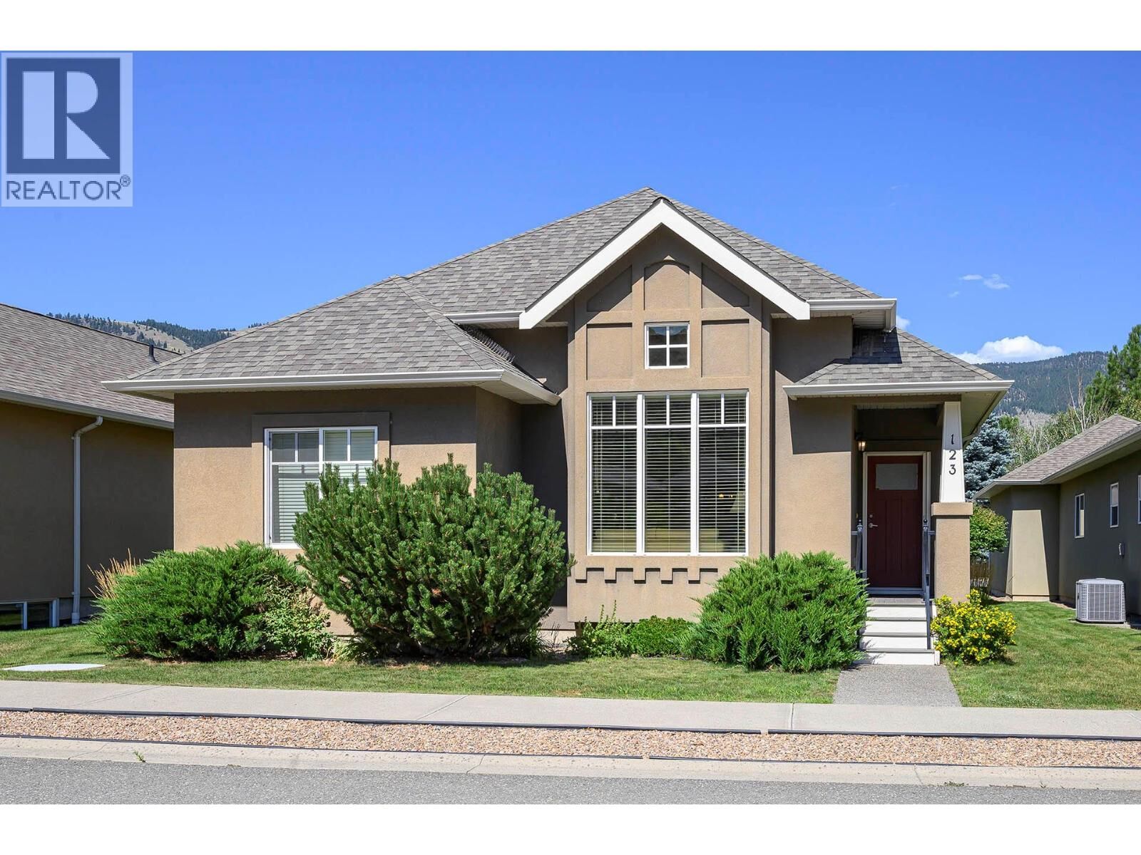 Property Photo: 2920 Valleyview Drive 123 BC V2C 0A8