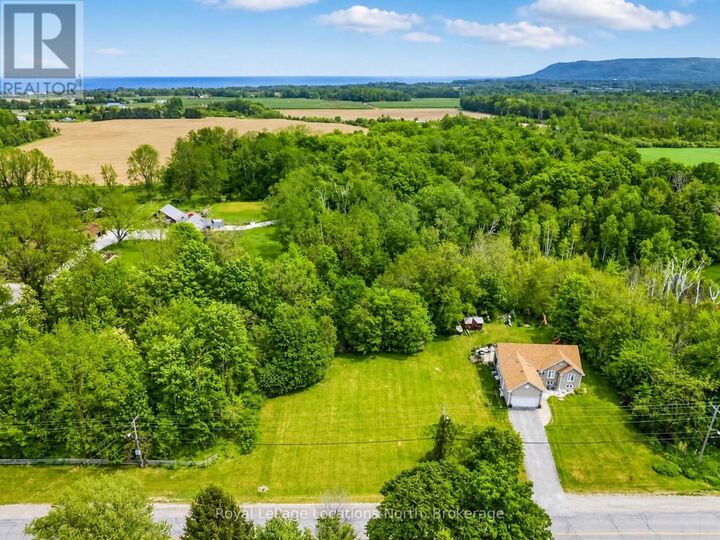 Property Photo:  143 Marsh Street  ON N0H 1J0 