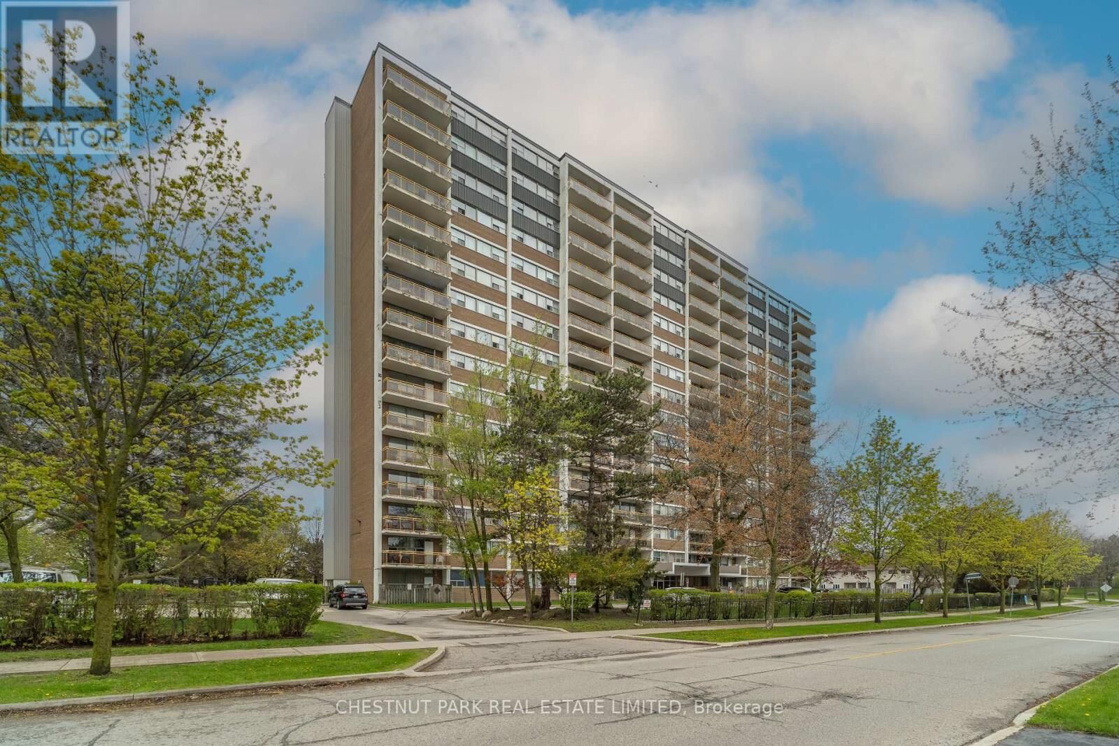 Photo de la propriété:  40 Godstone Road 806  ON M2J 3C7 