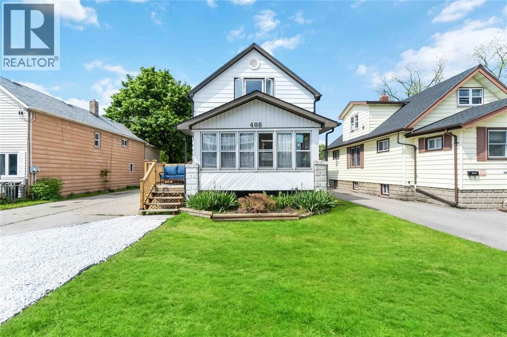 Property Photo:  408 Talfourd Street  ON N7T 1R6 