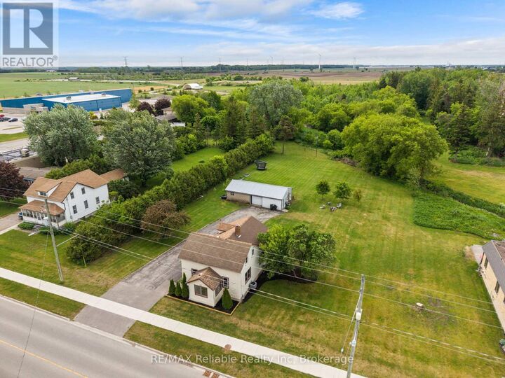 Property Photo:  17 Main Street  ON N0M 2T0 