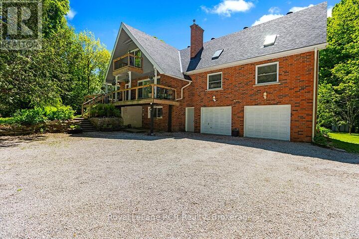 558156 4 Corners North — photo 1