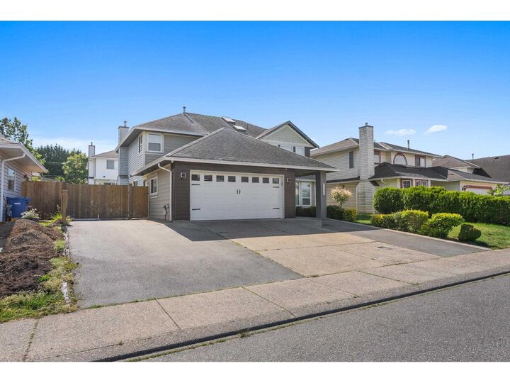 Property Photo: 3544 Chase Street BC V2T 5B3