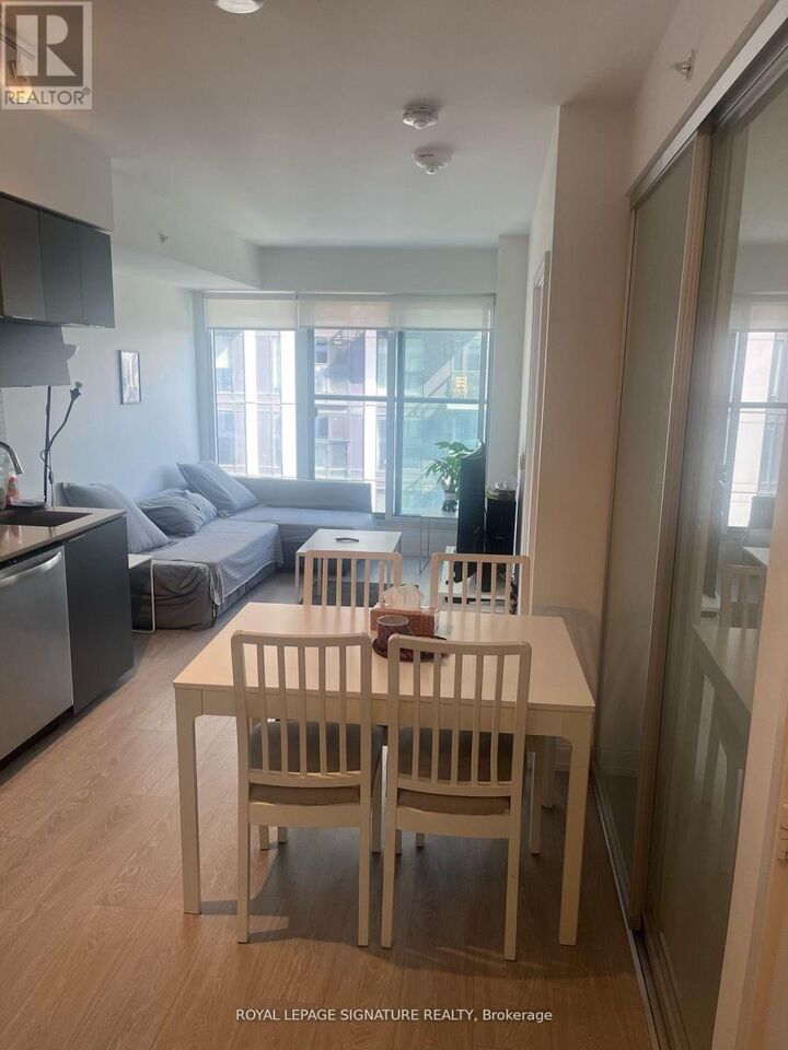 Property Photo:  181 Dundas Street East 3101  ON M5A 0N5 