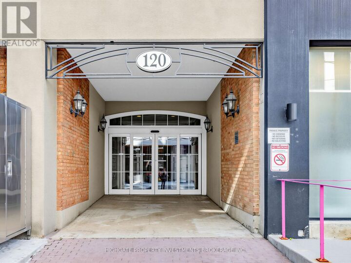 Property Photo:  120 St Patrick Street 902  ON M5T 2X7 