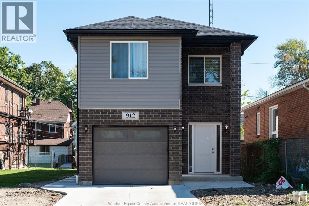 Property Photo:  912 Hall Avenue A2  ON N9A 2M5 
