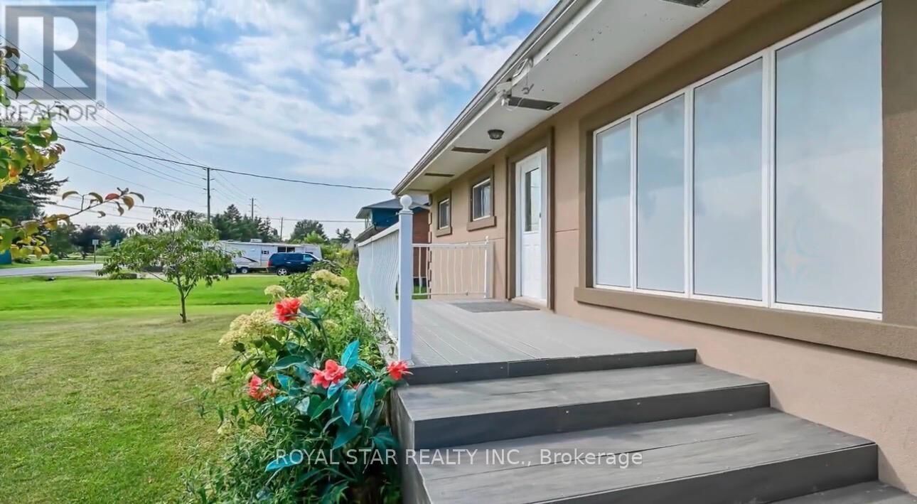 Property Photo:  6540 Twenty Road East  ON L0R 1P0 