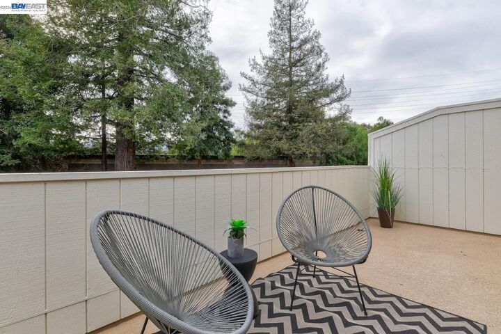 Property Photo:  1354 Dale Ave 9  CA 94040 