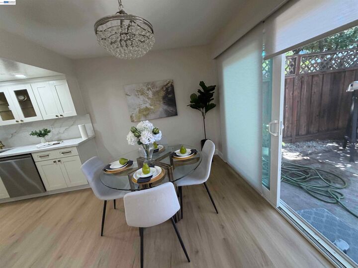Property Photo:  1354 Dale Ave 9  CA 94040 