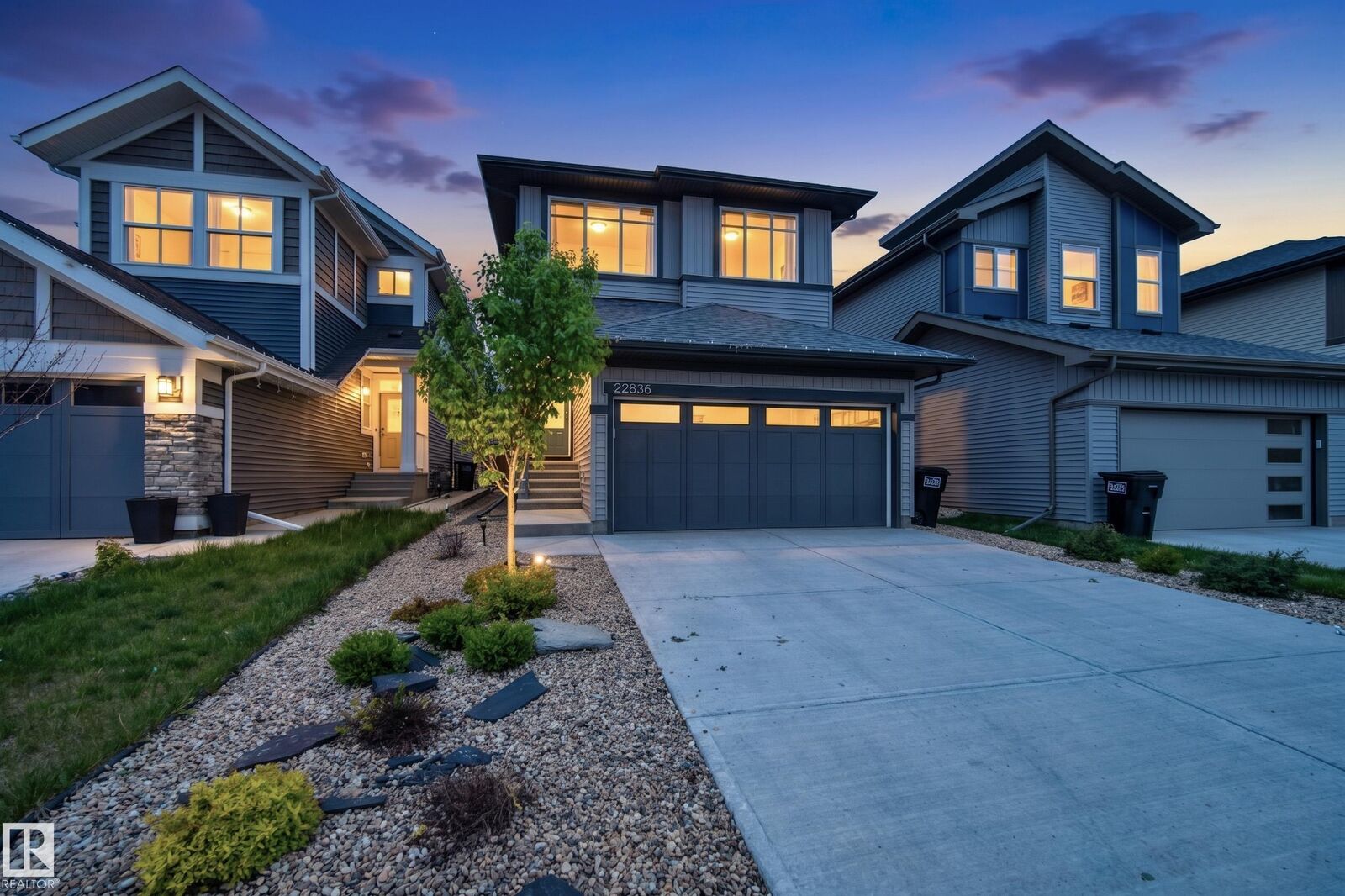 Property Photo:  22836 94 Avenue NW  AB T5T 3Y2 