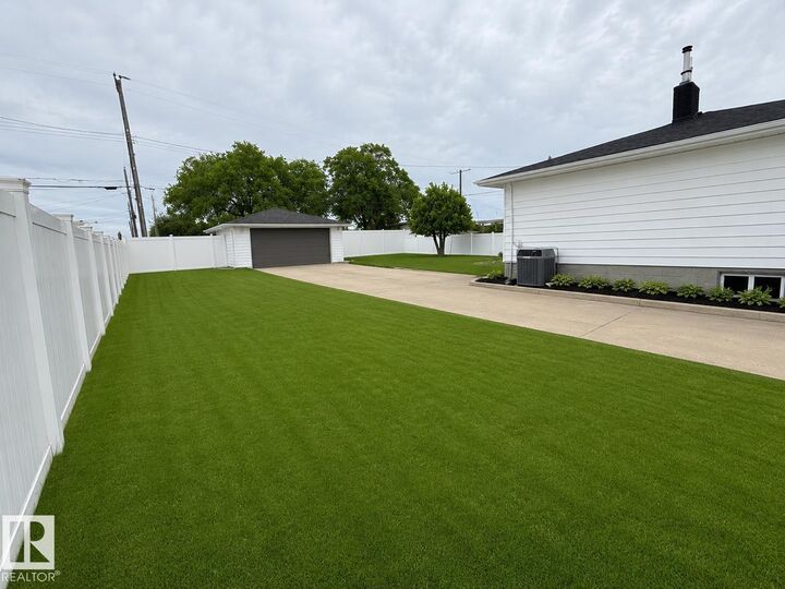 Property Photo: 10912 50 Street NW AB T6A 2E8