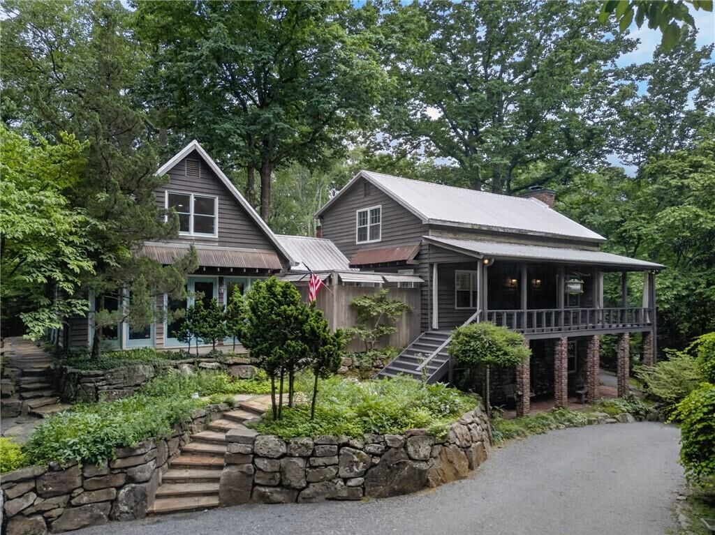 Property Photo: 2790 Davis Road GA 30062