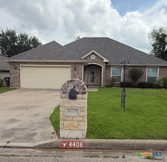 Property Photo: 4408 Austin Circle TX 76502