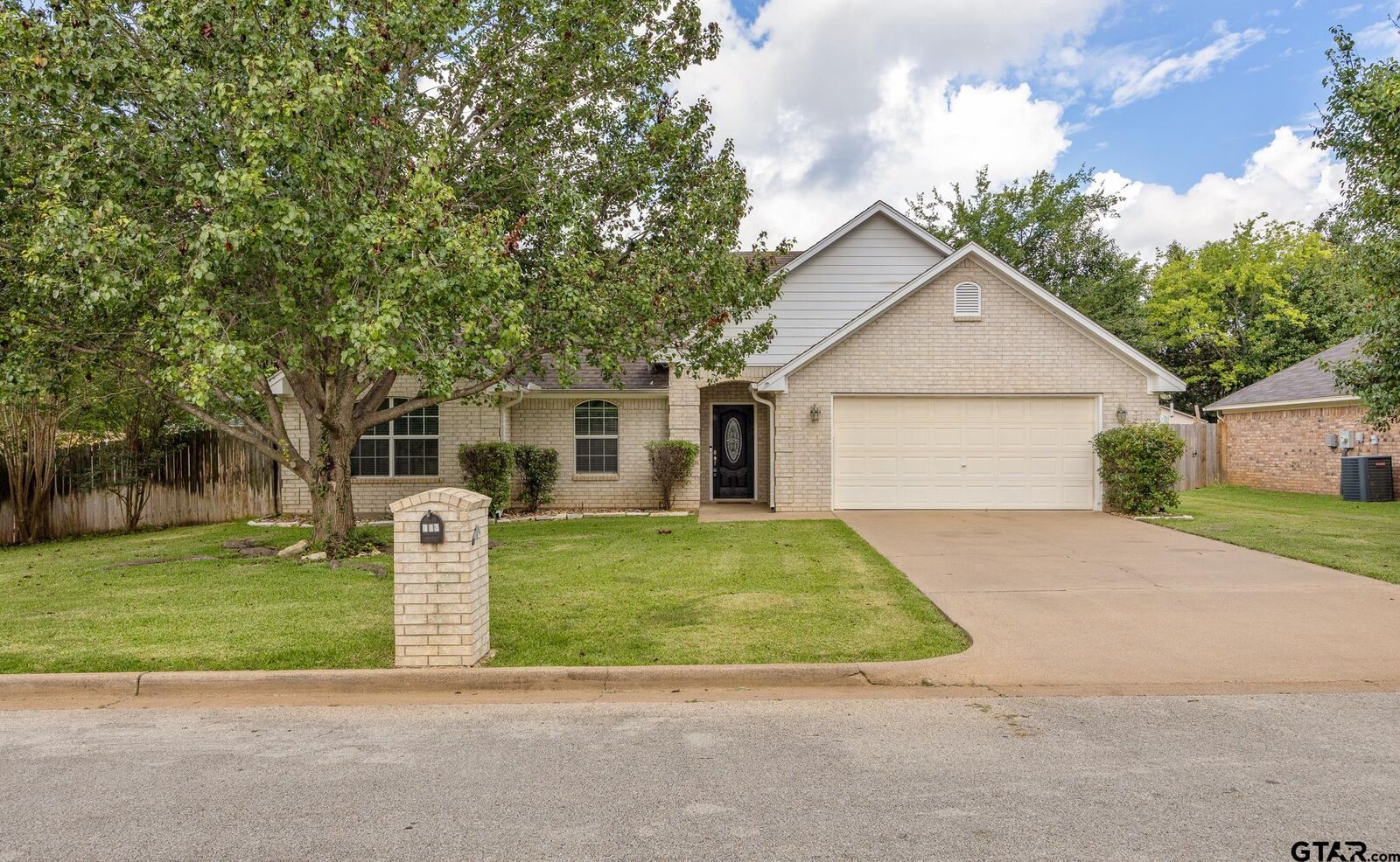 Property Photo:  111 Bluebird  TX 75791 