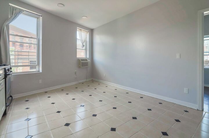 Property Photo: 730 Bergen Ave 4 NJ 07306