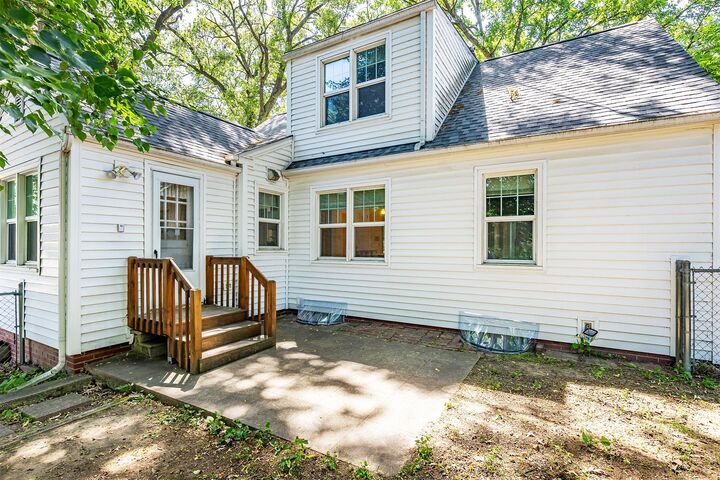 Property Photo: 1211 46th Street IA 50311