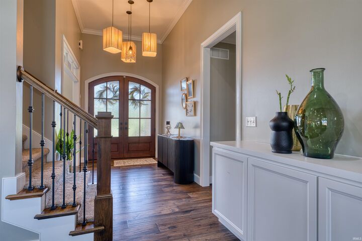Property Photo: 2221 Sable Way IN 47630
