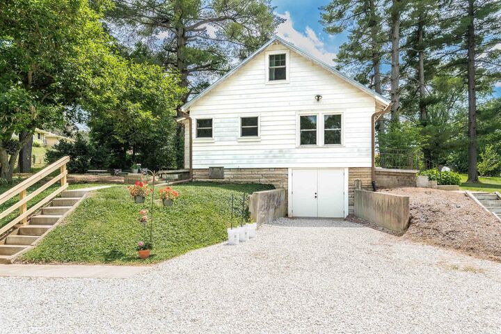 Property Photo:  6499 S Old State Road 37  IN 47401-8925 