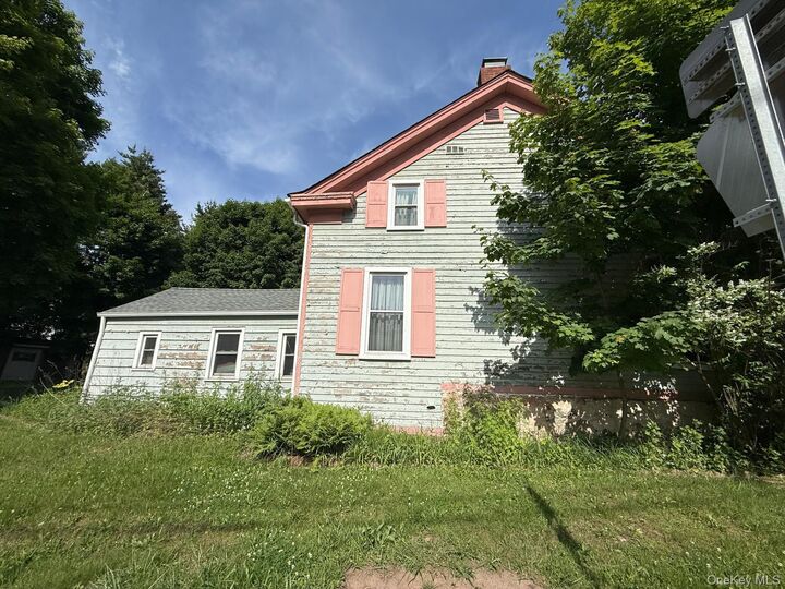 Property Photo:  172 Viola Road  NY 10952 