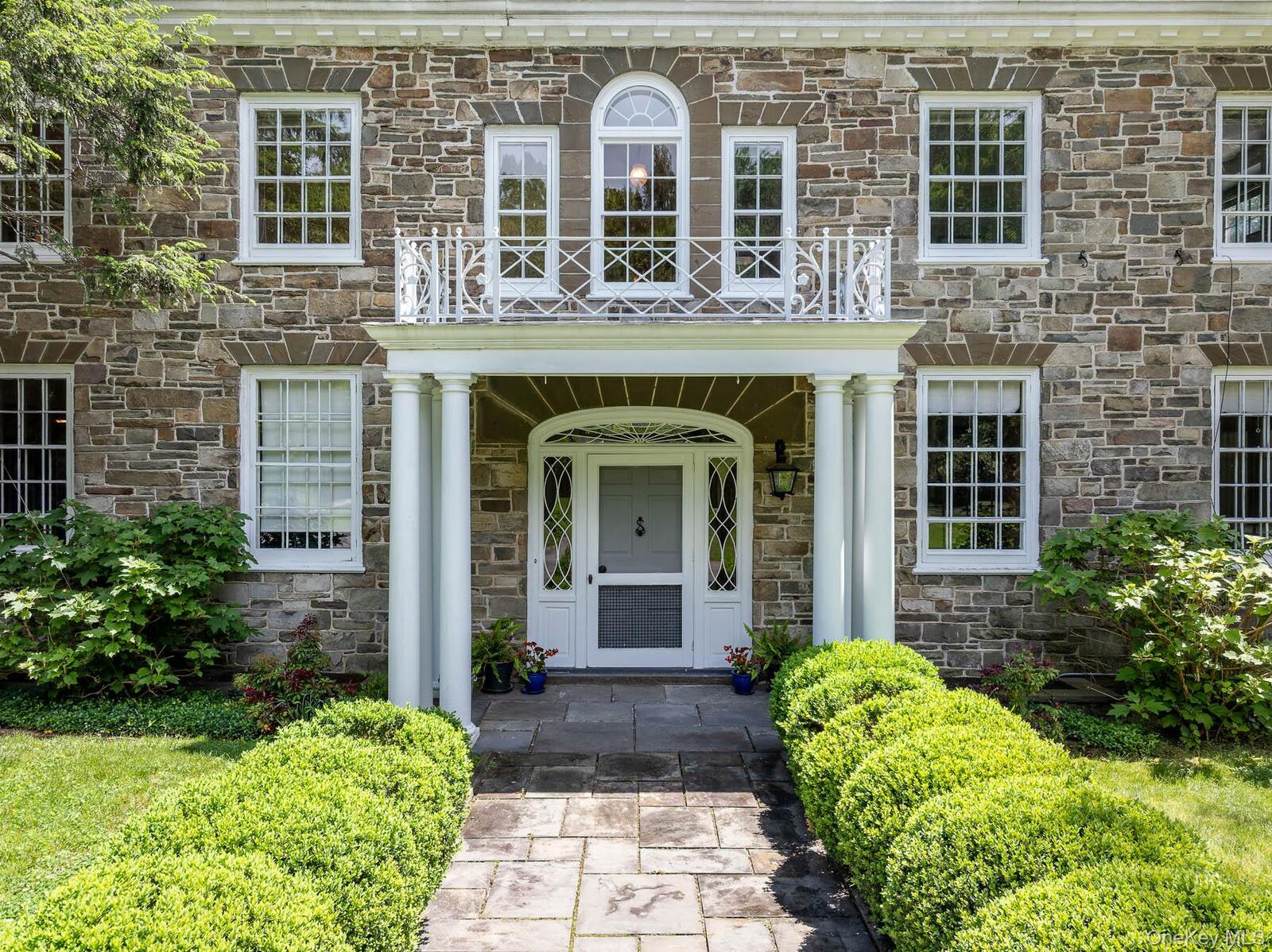 Property Photo: