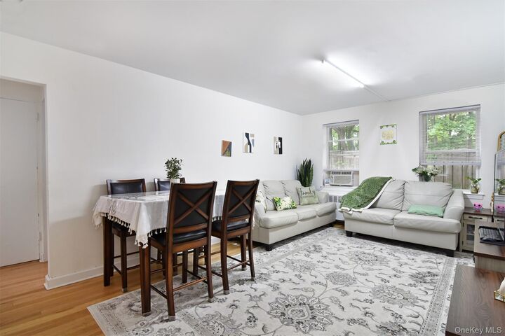 Property Photo:  14 S Broadway 11-1A  NY 10533 