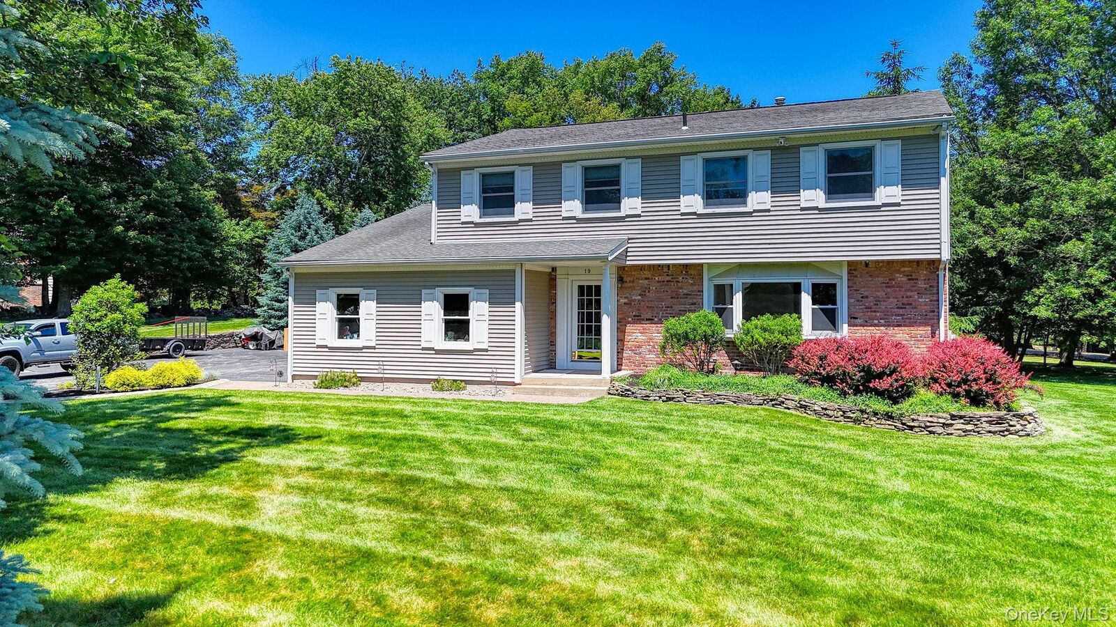 Property Photo:  19 Glen Haven Drive  NY 10956 