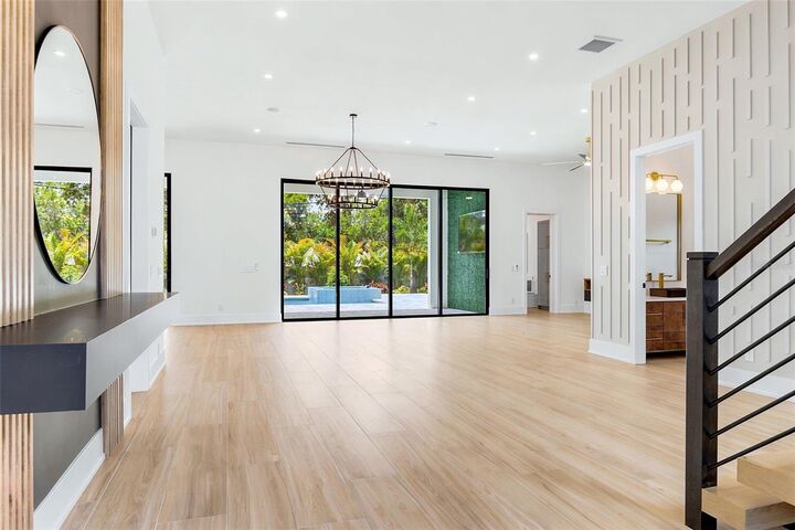 Property Photo:  1870 Jasmine Drive  FL 34239 