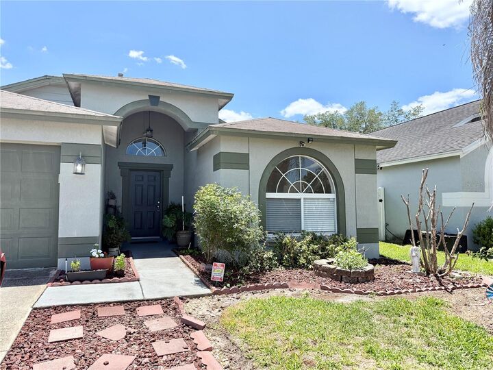 Property Photo:  30710 Nickerson Loop  FL 33543 