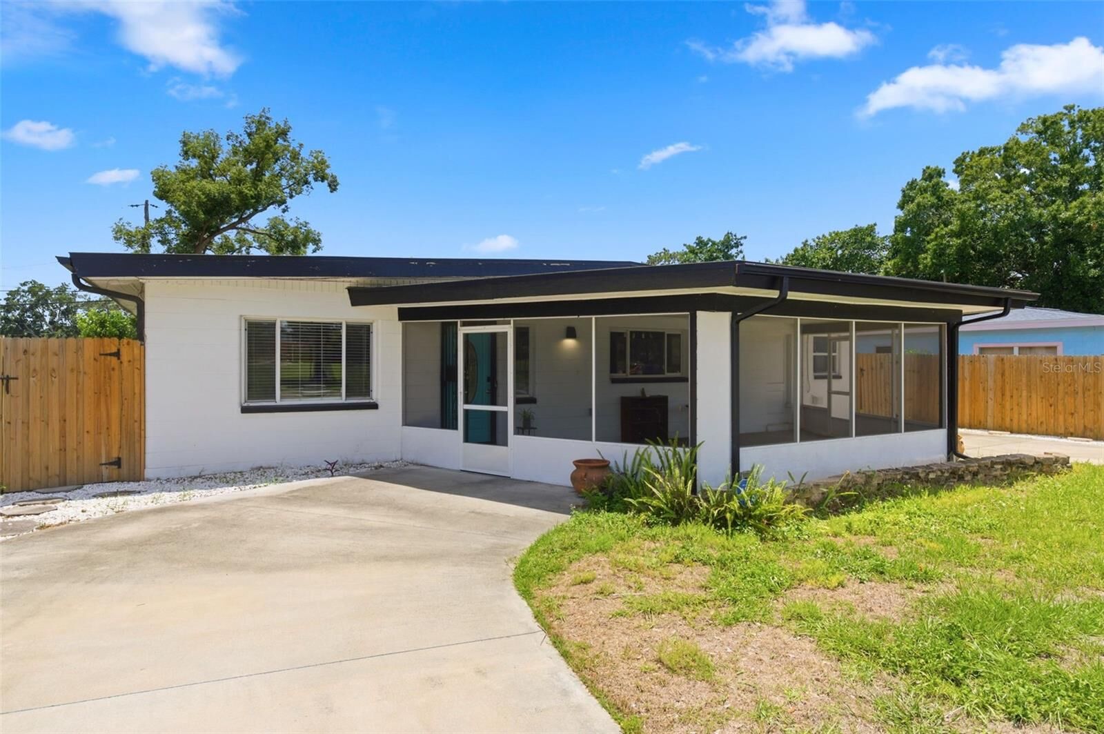 Property Photo:  5826 17th Avenue S  FL 33707 