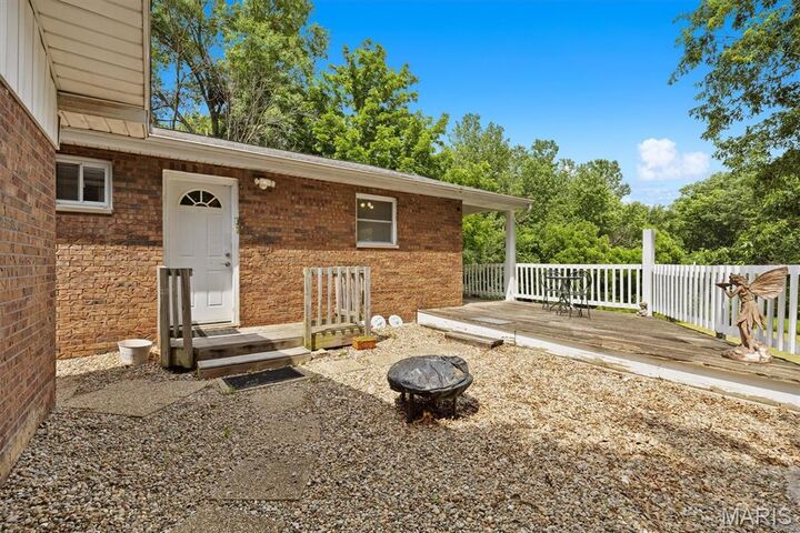 Property Photo:  6300 State Route 4  IL 62097 