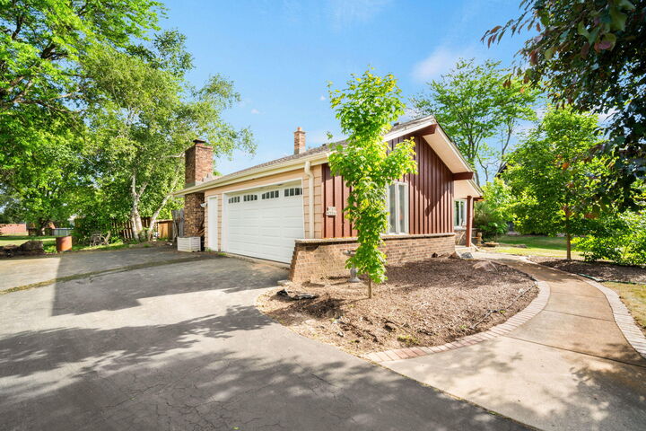 Property Photo: N106w15749 Adams Ct WI 53022