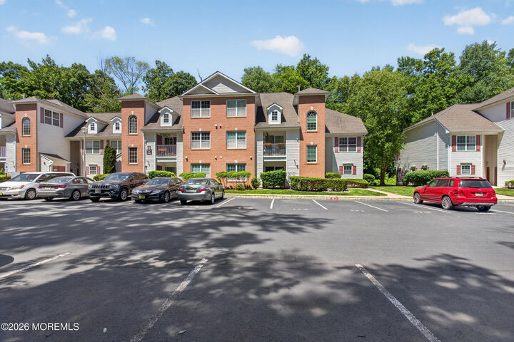 Property Photo:  1111 Morning Glory Drive  NJ 08831 