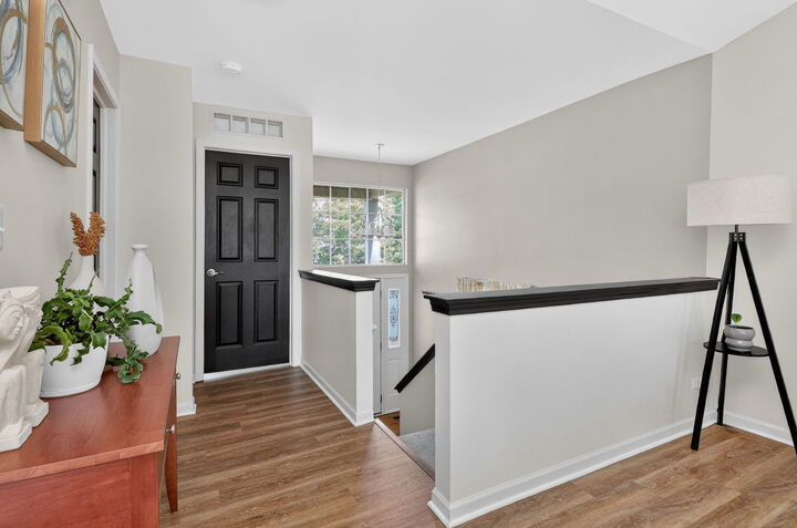 Property Photo: 464 Gloria Lane IL 60543