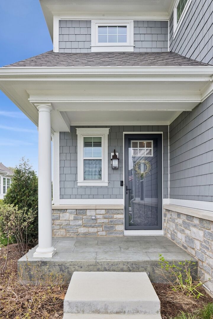 Property Photo:  5531 Barton Lane  IL 60521 