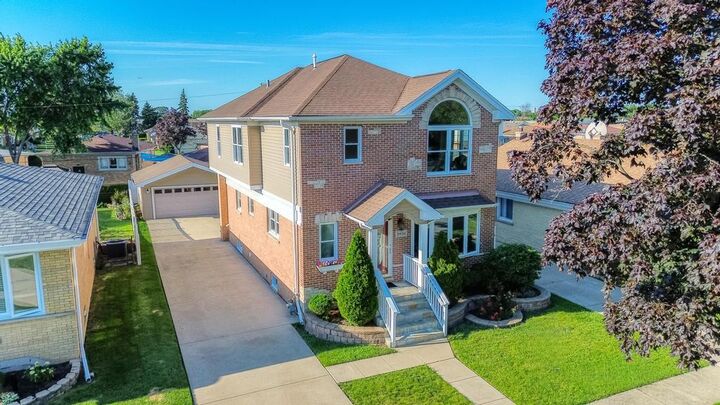 Property Photo:  9956 Ivanhoe Avenue  IL 60176 