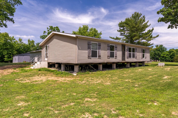 Property Photo: 17203 #9 Blacktop IL 62896