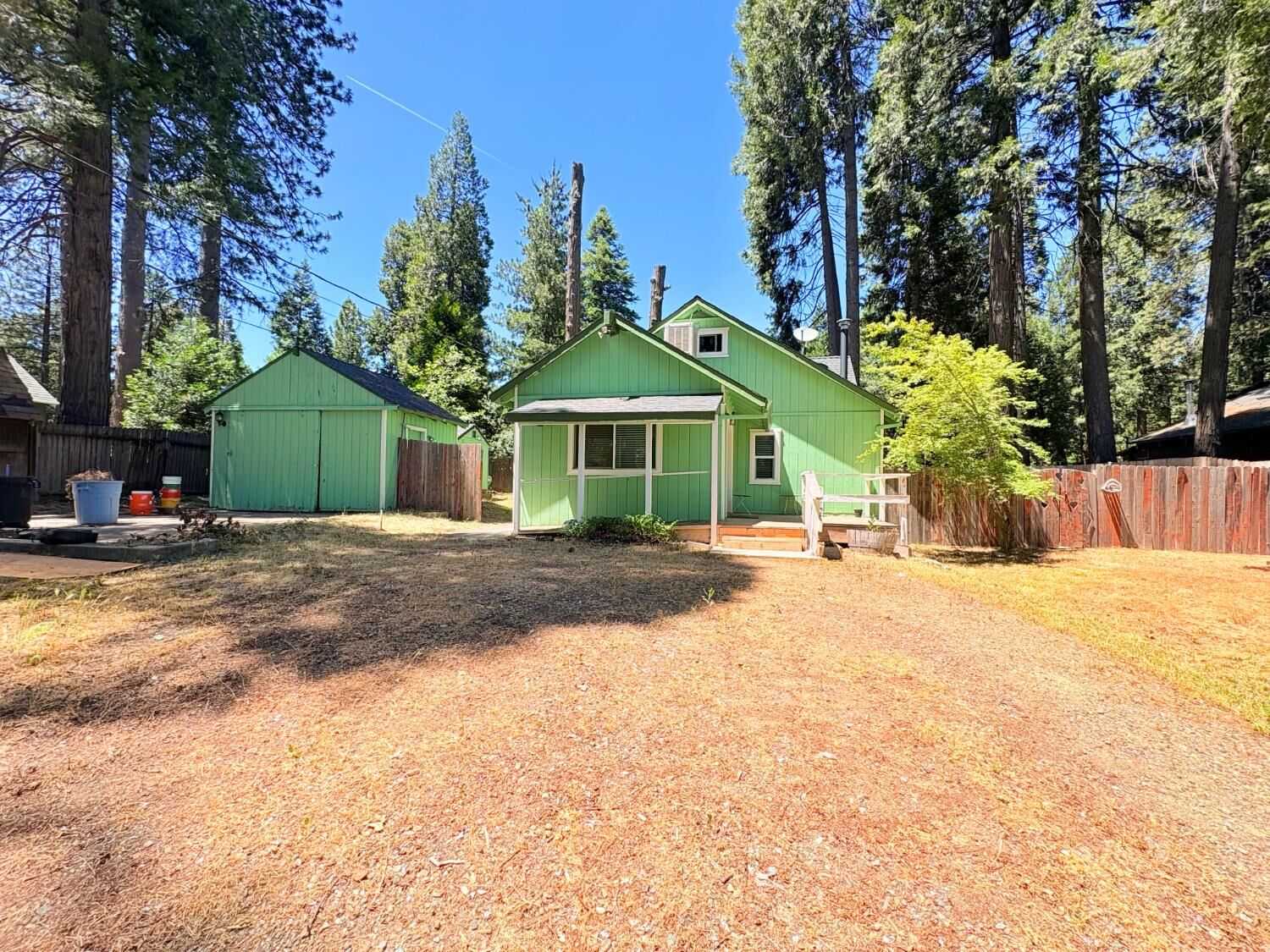 Property Photo: 3005 School Street CA 95726