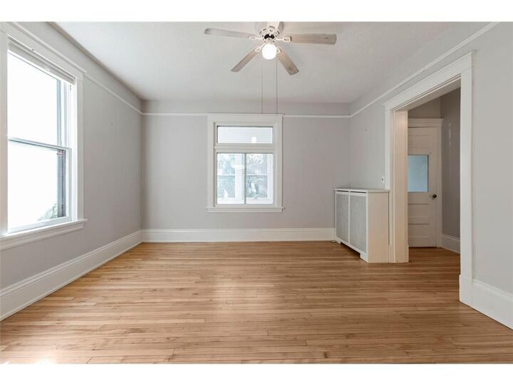 Property Photo:  2445 Lyndale Avenue S  MN 55405 