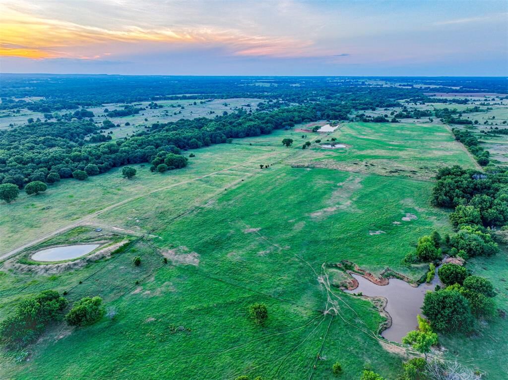 Property Photo:  27335 E 1680 County Road  OK 73433 