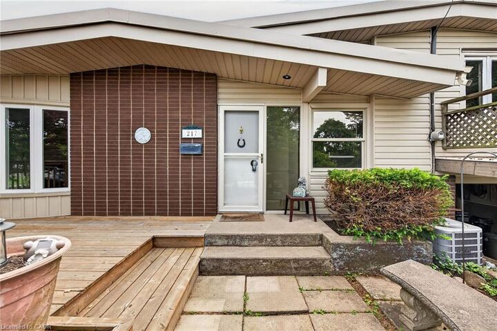 Property Photo:  217 West 15th Street  ON L9C 4B4 