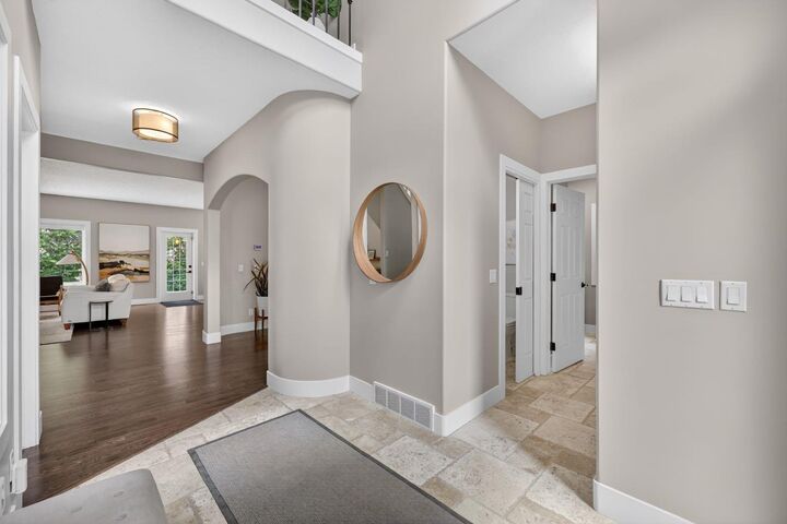 Property Photo: 46 Simcrest Manor SW AB T3H 4K2