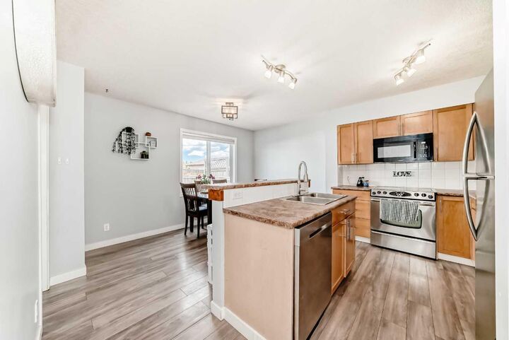 Property Photo: 1552 McAlpine Street AB T0M 0N0