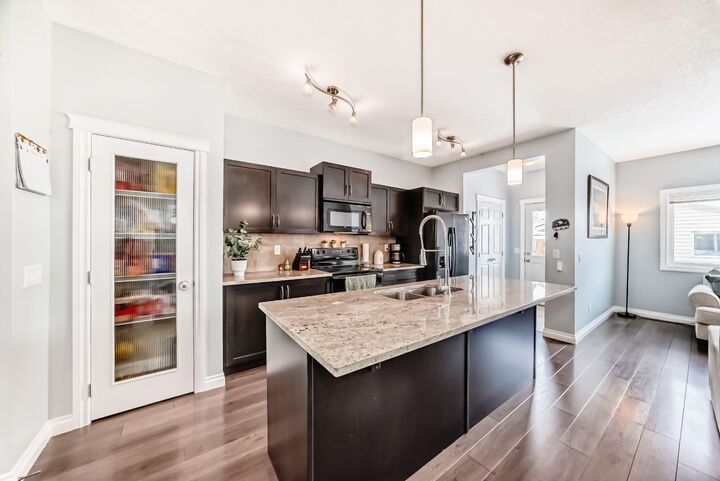 10 Reunion Grove NW — photo 1