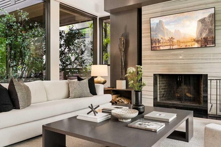 Property Photo:  934 Rideau Road SW  AB T2S 0R6 